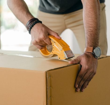 pexels-ketut-subiyanto-4246120